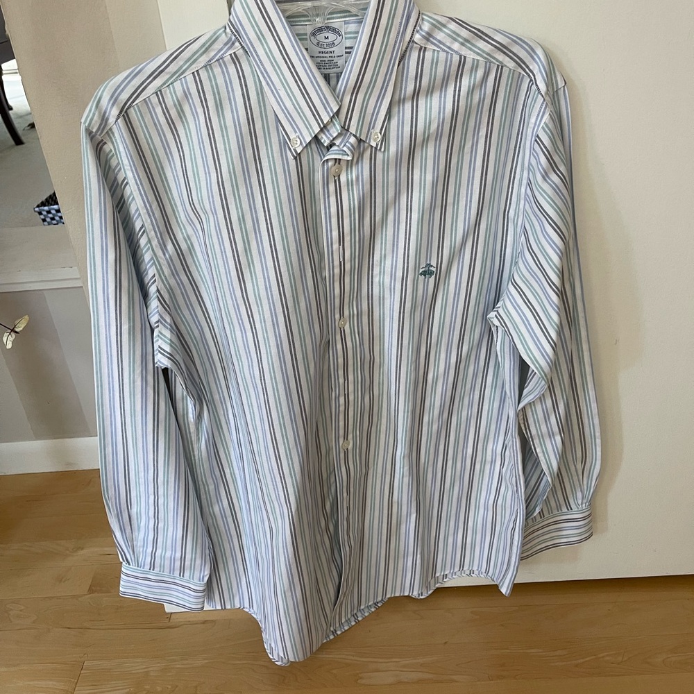 Brooks Brothers Mens Regent Dress Shirt Size M Pin Striped Long Sleeve